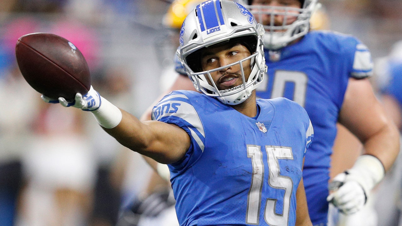 Lions trade Golden Tate to Eagles for third-round pick